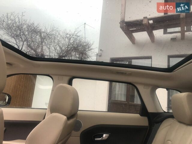 Серый Ленд Ровер Рендж Ровер Эвок, объемом двигателя 2 л и пробегом 180 тыс. км за 16500 $, фото 12 на Automoto.ua