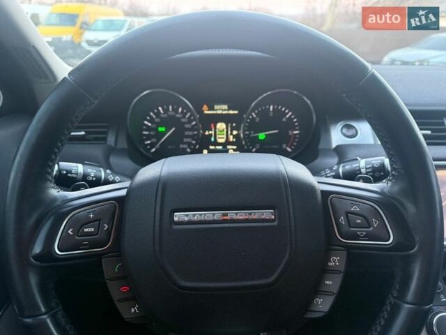 Серый Ленд Ровер Рендж Ровер Эвок, объемом двигателя 2.18 л и пробегом 200 тыс. км за 16800 $, фото 8 на Automoto.ua