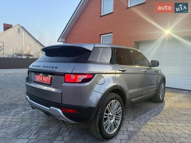 Серый Ленд Ровер Рендж Ровер Эвок, объемом двигателя 2.18 л и пробегом 200 тыс. км за 16800 $, фото 4 на Automoto.ua