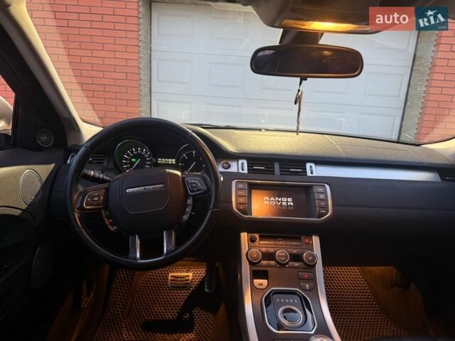 Серый Ленд Ровер Рендж Ровер Эвок, объемом двигателя 2.18 л и пробегом 200 тыс. км за 16800 $, фото 22 на Automoto.ua