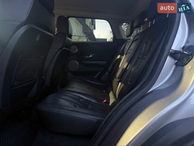 Серый Ленд Ровер Рендж Ровер Эвок, объемом двигателя 2.18 л и пробегом 200 тыс. км за 16800 $, фото 23 на Automoto.ua