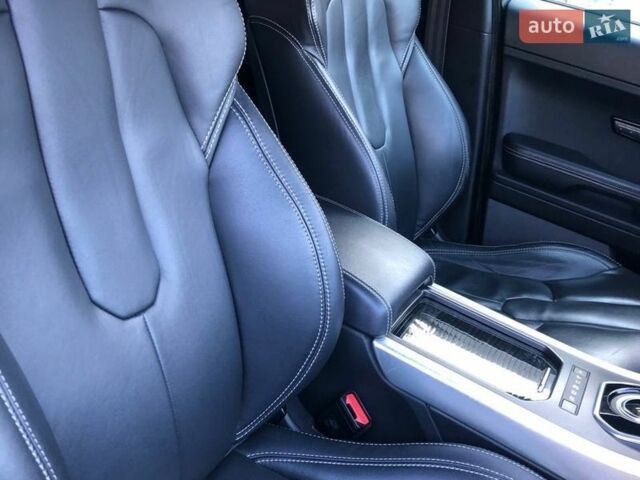 Серый Ленд Ровер Рендж Ровер Эвок, объемом двигателя 2 л и пробегом 194 тыс. км за 14400 $, фото 60 на Automoto.ua