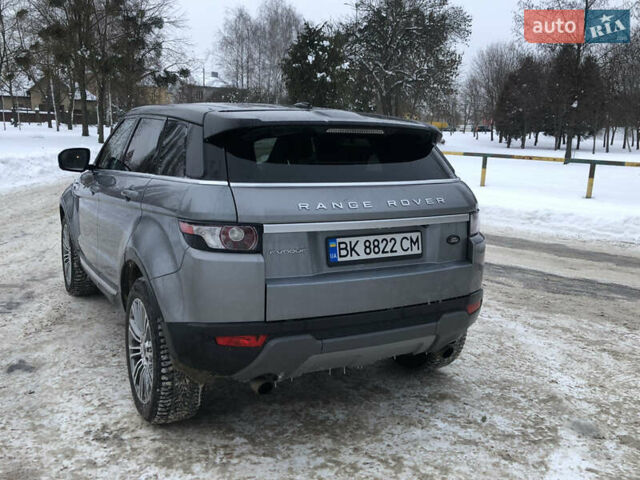 Сірий Ленд Ровер Рендж Ровер Евок, об'ємом двигуна 2 л та пробігом 192 тис. км за 14800 $, фото 17 на Automoto.ua