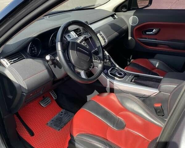 Сірий Ленд Ровер Рендж Ровер Евок, об'ємом двигуна 2 л та пробігом 198 тис. км за 18500 $, фото 7 на Automoto.ua