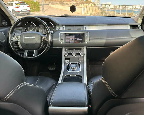 Сірий Ленд Ровер Рендж Ровер Евок, об'ємом двигуна 2.18 л та пробігом 217 тис. км за 18000 $, фото 2 на Automoto.ua