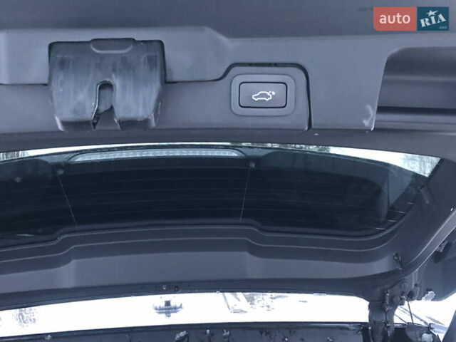 Сірий Ленд Ровер Рендж Ровер Евок, об'ємом двигуна 2 л та пробігом 192 тис. км за 14800 $, фото 51 на Automoto.ua
