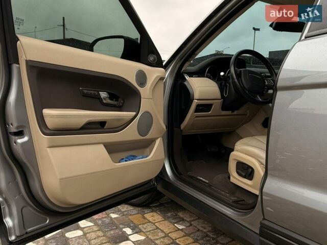 Сірий Ленд Ровер Рендж Ровер Евок, об'ємом двигуна 2 л та пробігом 280 тис. км за 14800 $, фото 21 на Automoto.ua