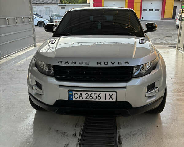 Серый Ленд Ровер Рендж Ровер Эвок, объемом двигателя 2.18 л и пробегом 137 тыс. км за 17500 $, фото 1 на Automoto.ua