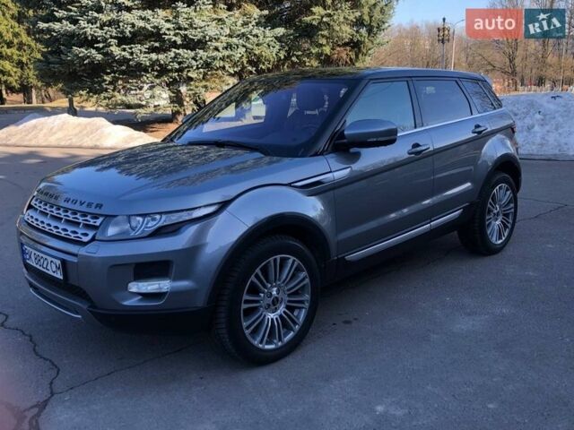Серый Ленд Ровер Рендж Ровер Эвок, объемом двигателя 2 л и пробегом 194 тыс. км за 14400 $, фото 4 на Automoto.ua