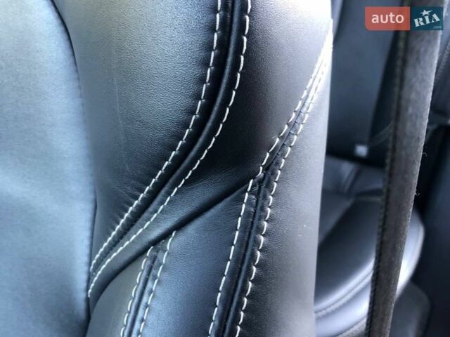 Серый Ленд Ровер Рендж Ровер Эвок, объемом двигателя 2 л и пробегом 194 тыс. км за 14400 $, фото 40 на Automoto.ua