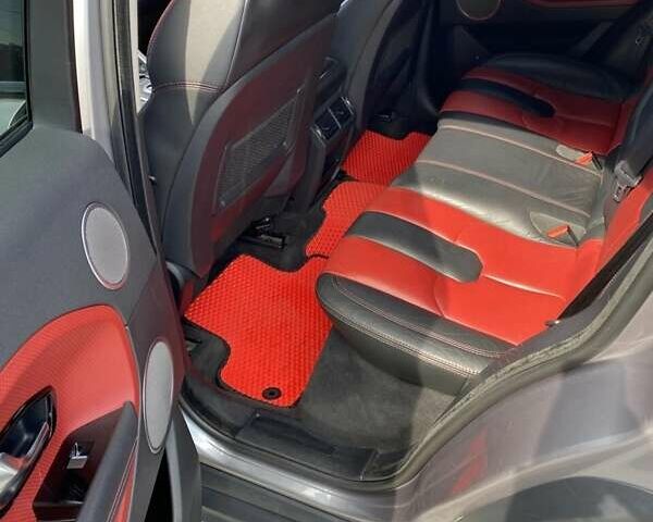 Сірий Ленд Ровер Рендж Ровер Евок, об'ємом двигуна 2 л та пробігом 198 тис. км за 18500 $, фото 8 на Automoto.ua