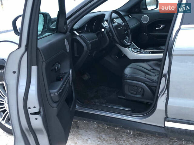 Серый Ленд Ровер Рендж Ровер Эвок, объемом двигателя 2 л и пробегом 194 тыс. км за 15200 $, фото 46 на Automoto.ua