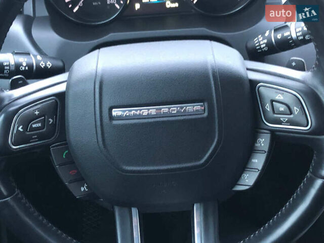 Серый Ленд Ровер Рендж Ровер Эвок, объемом двигателя 2 л и пробегом 194 тыс. км за 15200 $, фото 62 на Automoto.ua