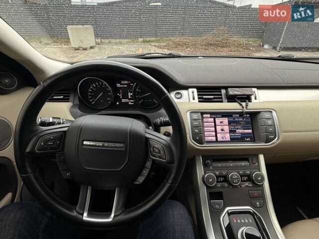 Сірий Ленд Ровер Рендж Ровер Евок, об'ємом двигуна 2 л та пробігом 280 тис. км за 14800 $, фото 30 на Automoto.ua