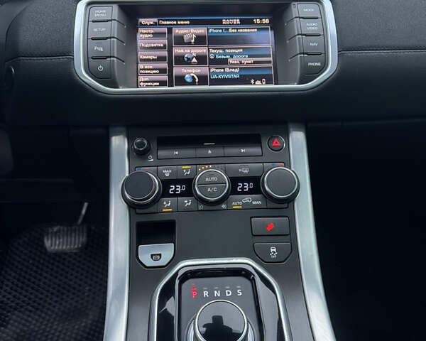 Серый Ленд Ровер Рендж Ровер Эвок, объемом двигателя 2 л и пробегом 233 тыс. км за 16777 $, фото 22 на Automoto.ua