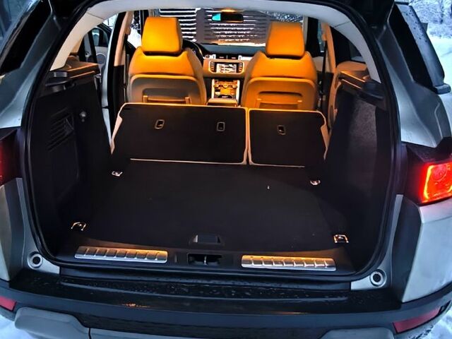 Сірий Ленд Ровер Рендж Ровер Евок, об'ємом двигуна 2 л та пробігом 24000 тис. км за 16100 $, фото 9 на Automoto.ua