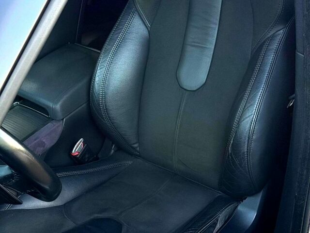 Сірий Ленд Ровер Рендж Ровер Евок, об'ємом двигуна 2 л та пробігом 145 тис. км за 14500 $, фото 12 на Automoto.ua