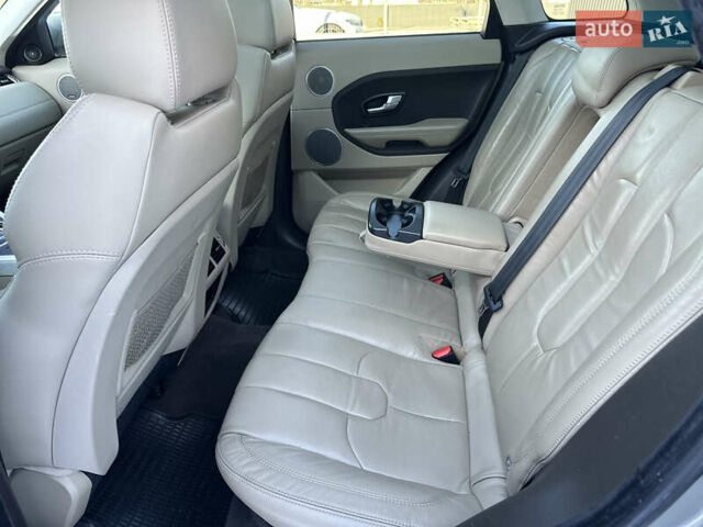 Сірий Ленд Ровер Рендж Ровер Евок, об'ємом двигуна 2 л та пробігом 240 тис. км за 13350 $, фото 33 на Automoto.ua