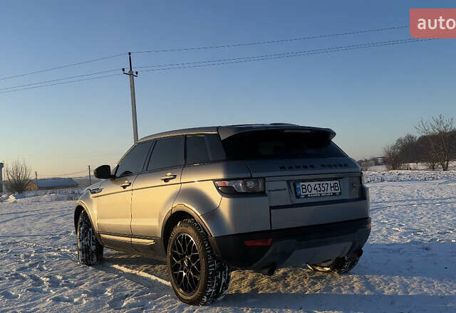Серый Ленд Ровер Рендж Ровер Эвок, объемом двигателя 2 л и пробегом 185 тыс. км за 15900 $, фото 1 на Automoto.ua