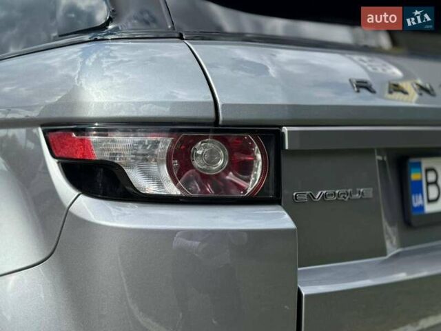 Сірий Ленд Ровер Рендж Ровер Евок, об'ємом двигуна 2 л та пробігом 230 тис. км за 16400 $, фото 8 на Automoto.ua