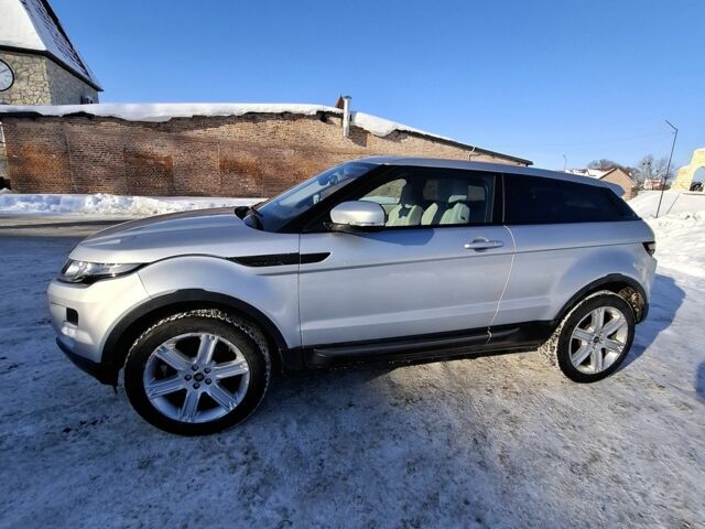 Серый Ленд Ровер Рендж Ровер Эвок, объемом двигателя 2 л и пробегом 129 тыс. км за 11300 $, фото 3 на Automoto.ua