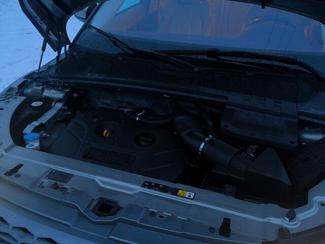 Сірий Ленд Ровер Рендж Ровер Евок, об'ємом двигуна 2 л та пробігом 24000 тис. км за 16100 $, фото 12 на Automoto.ua