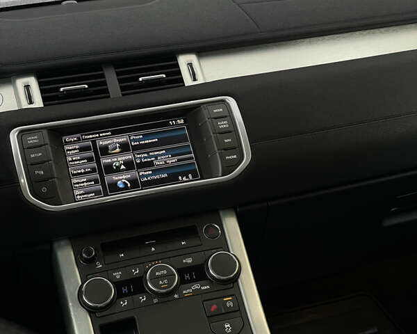 Сірий Ленд Ровер Рендж Ровер Евок, об'ємом двигуна 2 л та пробігом 210 тис. км за 16450 $, фото 10 на Automoto.ua