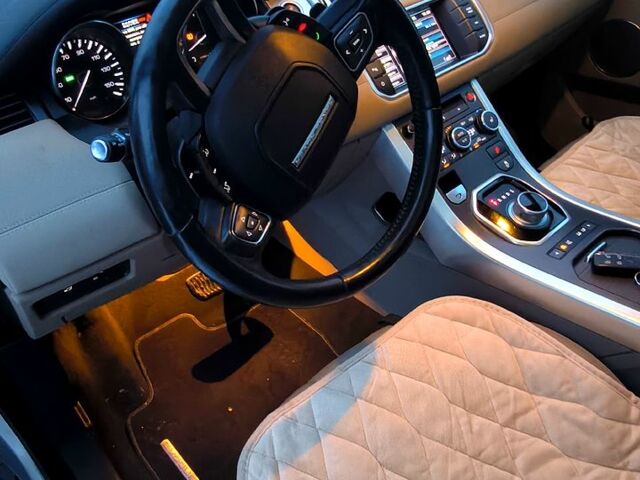 Сірий Ленд Ровер Рендж Ровер Евок, об'ємом двигуна 2 л та пробігом 24000 тис. км за 16100 $, фото 4 на Automoto.ua