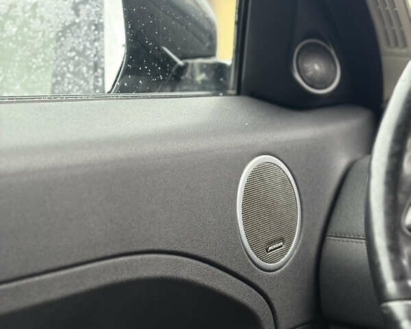 Сірий Ленд Ровер Рендж Ровер Евок, об'ємом двигуна 2 л та пробігом 250 тис. км за 12999 $, фото 9 на Automoto.ua