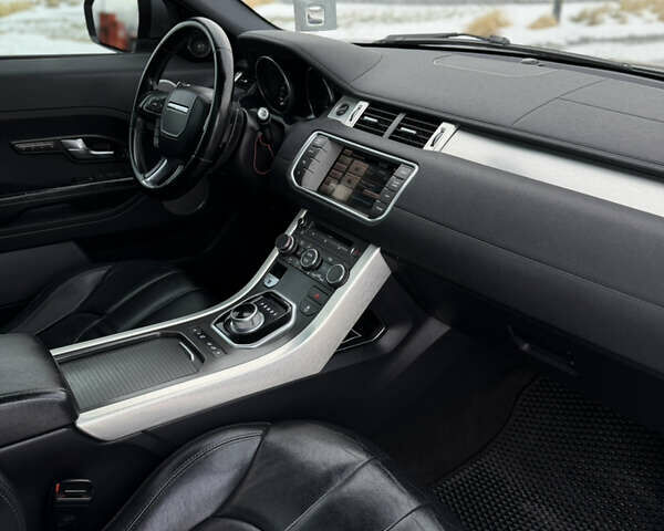 Сірий Ленд Ровер Рендж Ровер Евок, об'ємом двигуна 2 л та пробігом 237 тис. км за 14700 $, фото 45 на Automoto.ua