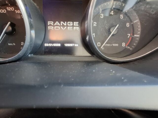 Серый Ленд Ровер Рендж Ровер Эвок, объемом двигателя 2 л и пробегом 129 тыс. км за 11300 $, фото 7 на Automoto.ua