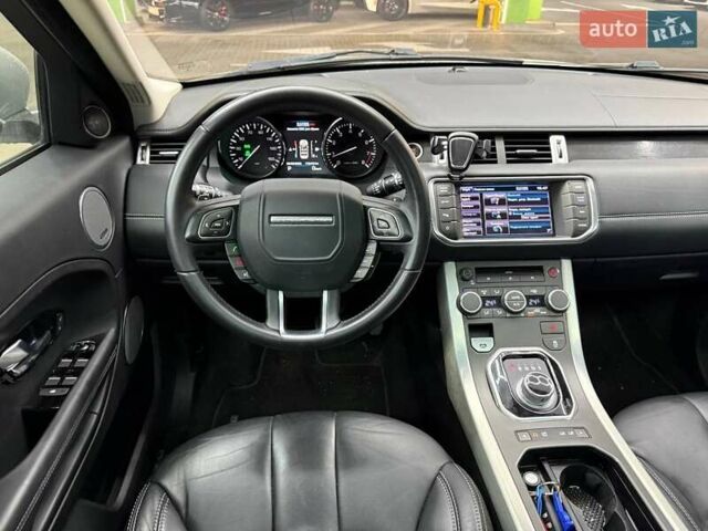 Серый Ленд Ровер Рендж Ровер Эвок, объемом двигателя 2 л и пробегом 112 тыс. км за 17999 $, фото 6 на Automoto.ua