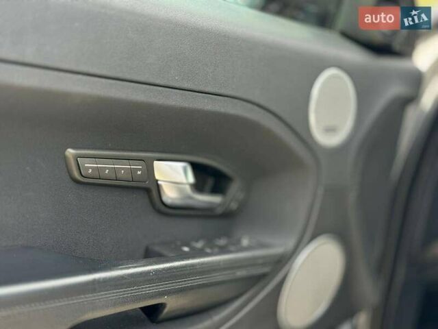 Сірий Ленд Ровер Рендж Ровер Евок, об'ємом двигуна 2 л та пробігом 230 тис. км за 16400 $, фото 13 на Automoto.ua