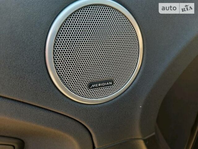 Сірий Ленд Ровер Рендж Ровер Евок, об'ємом двигуна 2 л та пробігом 137 тис. км за 15555 $, фото 34 на Automoto.ua