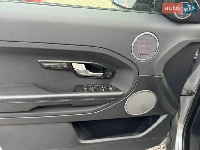 Серый Ленд Ровер Рендж Ровер Эвок, объемом двигателя 2 л и пробегом 148 тыс. км за 15000 $, фото 6 на Automoto.ua