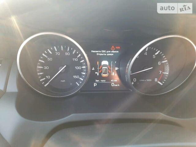 Сірий Ленд Ровер Рендж Ровер Евок, об'ємом двигуна 2 л та пробігом 137 тис. км за 15555 $, фото 37 на Automoto.ua