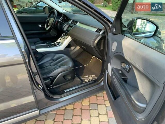 Сірий Ленд Ровер Рендж Ровер Евок, об'ємом двигуна 2.2 л та пробігом 212 тис. км за 23000 $, фото 17 на Automoto.ua