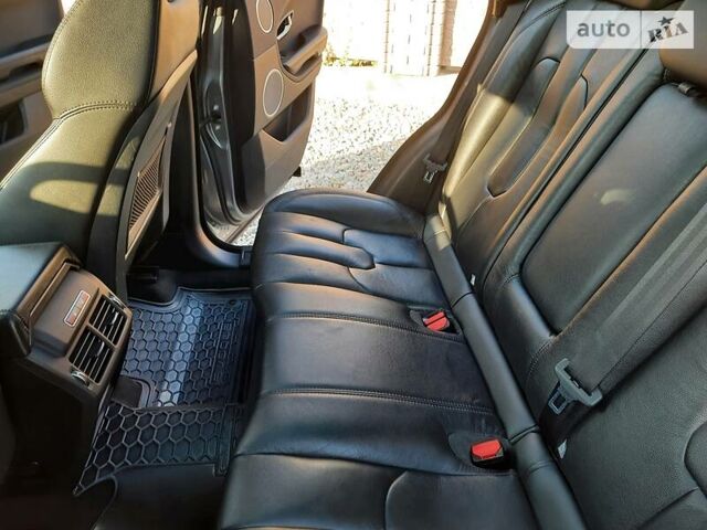 Сірий Ленд Ровер Рендж Ровер Евок, об'ємом двигуна 2 л та пробігом 137 тис. км за 15555 $, фото 31 на Automoto.ua
