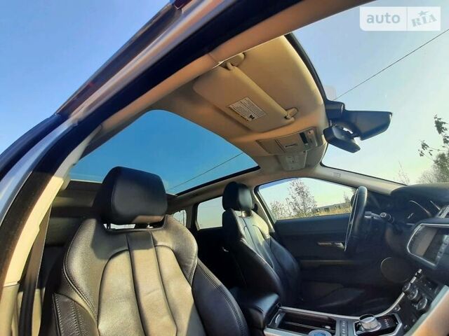 Сірий Ленд Ровер Рендж Ровер Евок, об'ємом двигуна 2 л та пробігом 137 тис. км за 15555 $, фото 26 на Automoto.ua