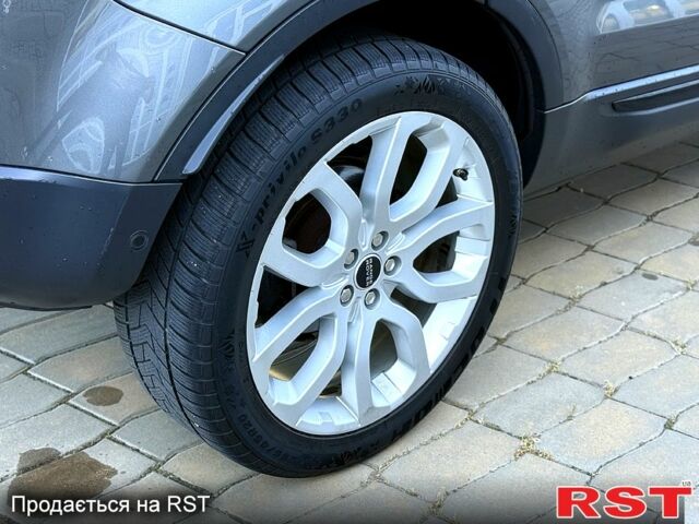 Серый Ленд Ровер Рендж Ровер Эвок, объемом двигателя 2 л и пробегом 129 тыс. км за 16500 $, фото 8 на Automoto.ua