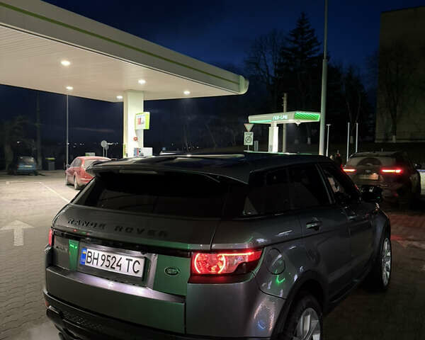 Сірий Ленд Ровер Рендж Ровер Евок, об'ємом двигуна 2 л та пробігом 137 тис. км за 18000 $, фото 15 на Automoto.ua