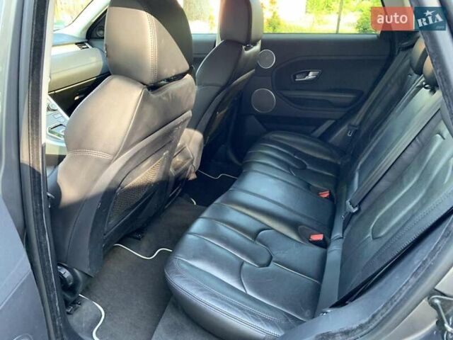 Сірий Ленд Ровер Рендж Ровер Евок, об'ємом двигуна 2.2 л та пробігом 212 тис. км за 23000 $, фото 19 на Automoto.ua