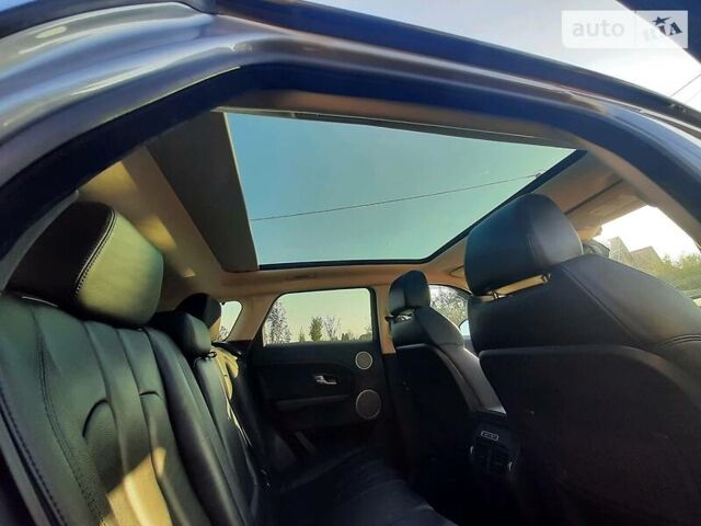 Сірий Ленд Ровер Рендж Ровер Евок, об'ємом двигуна 2 л та пробігом 137 тис. км за 15555 $, фото 22 на Automoto.ua