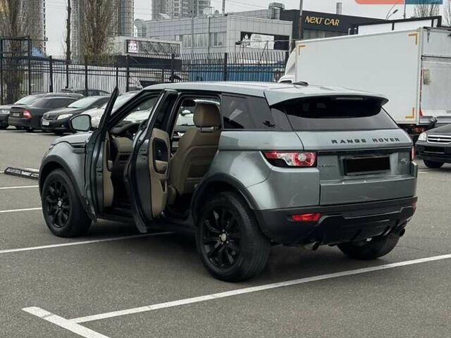 Серый Ленд Ровер Рендж Ровер Эвок, объемом двигателя 2 л и пробегом 96 тыс. км за 16500 $, фото 2 на Automoto.ua