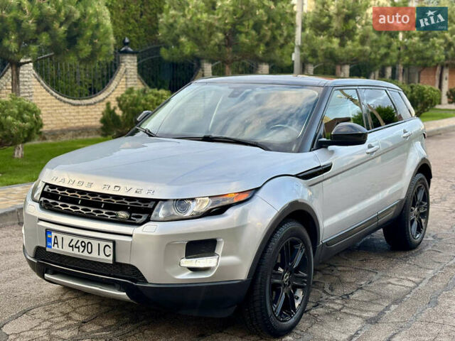 Ленд Ровер Рендж Ровер Эвок 2014 в Киеве на Automoto.ua Серый Ленд Ровер Рендж Ровер Эвок, объемом двигателя 2 л и пробегом 115 тыс. км за 18500 $, фото 3 на Automoto.ua