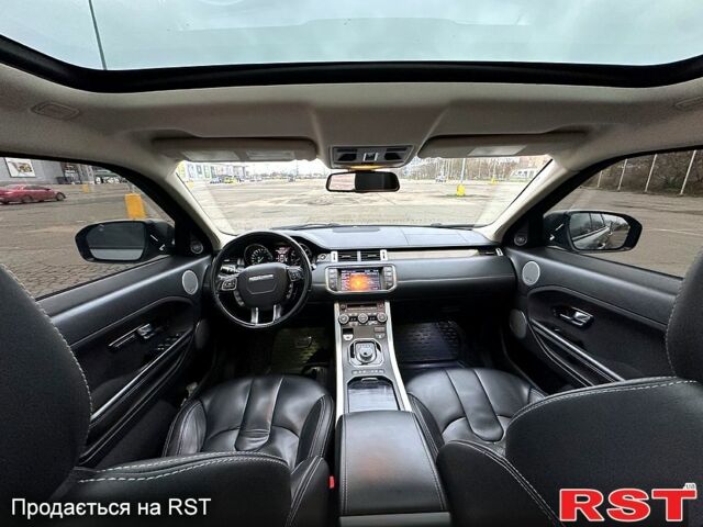 Сірий Ленд Ровер Рендж Ровер Евок, об'ємом двигуна 2 л та пробігом 100 тис. км за 18500 $, фото 5 на Automoto.ua