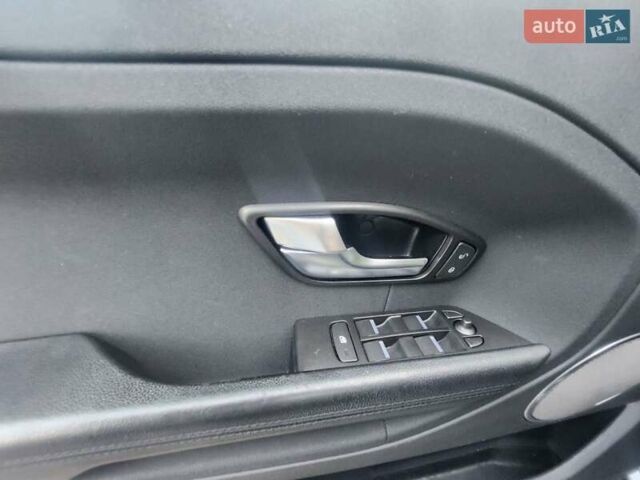 Серый Ленд Ровер Рендж Ровер Эвок, объемом двигателя 2.18 л и пробегом 207 тыс. км за 23000 $, фото 84 на Automoto.ua