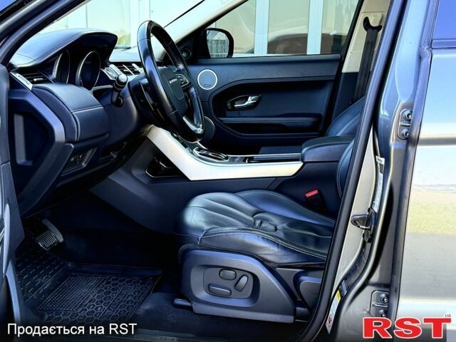 Серый Ленд Ровер Рендж Ровер Эвок, объемом двигателя 2 л и пробегом 129 тыс. км за 16500 $, фото 7 на Automoto.ua