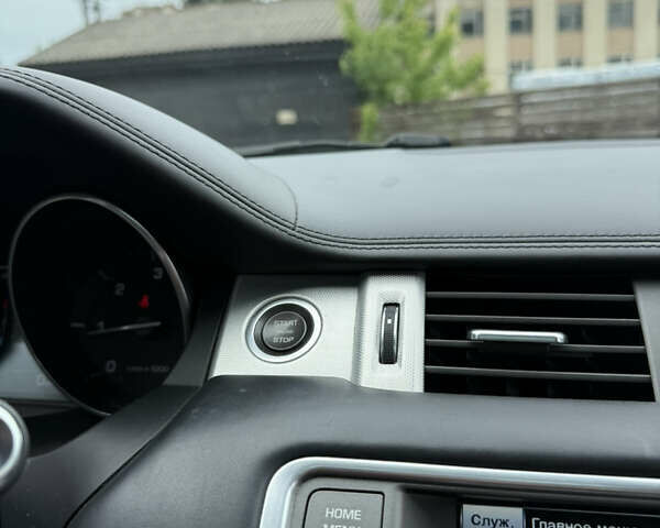 Серый Ленд Ровер Рендж Ровер Эвок, объемом двигателя 2.2 л и пробегом 193 тыс. км за 21200 $, фото 54 на Automoto.ua