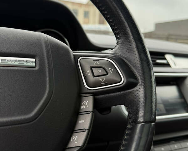 Серый Ленд Ровер Рендж Ровер Эвок, объемом двигателя 2.2 л и пробегом 193 тыс. км за 21200 $, фото 45 на Automoto.ua